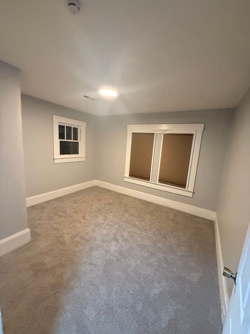 High Point House: 801 E Lexington Ave