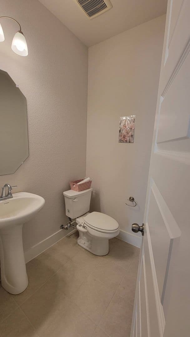 Fort Worth House: 5708 Embargo Rd