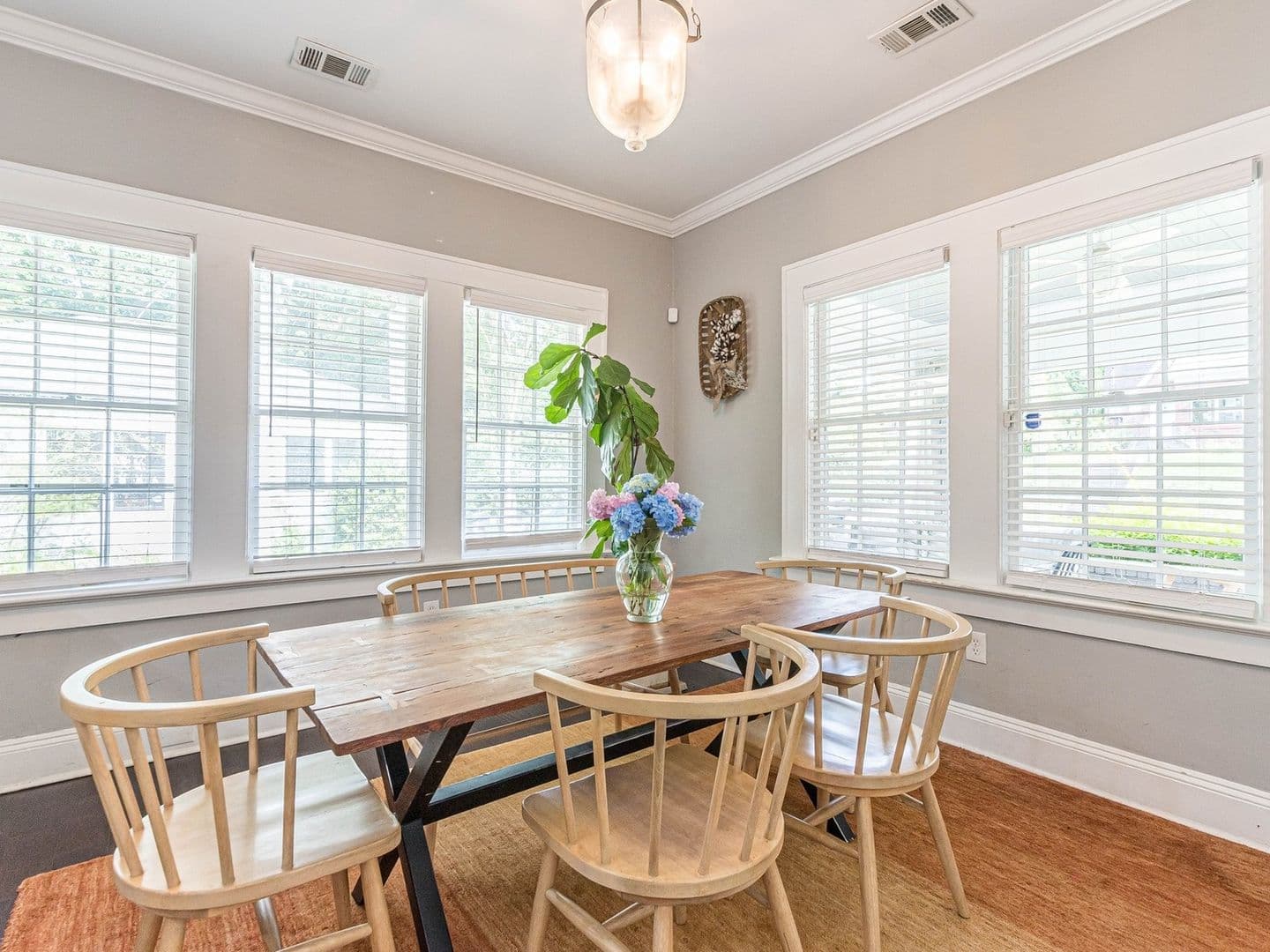 College Park House: 1847 Walker Ave