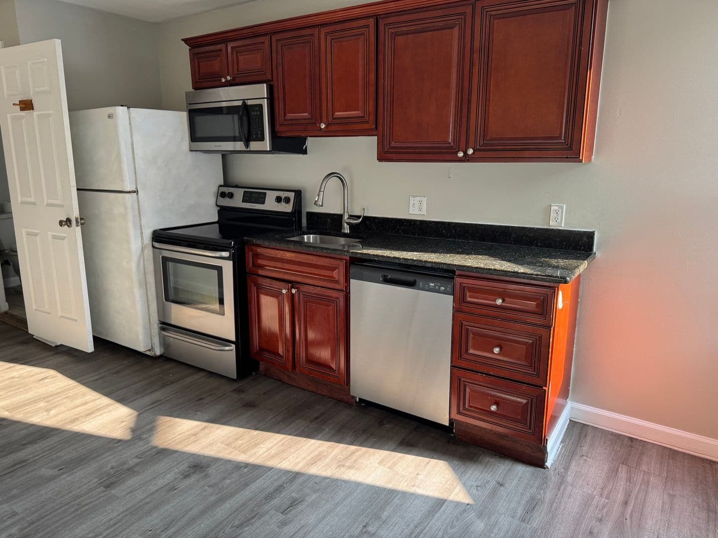 Philadelphia Townhome: 2144 N 18th St