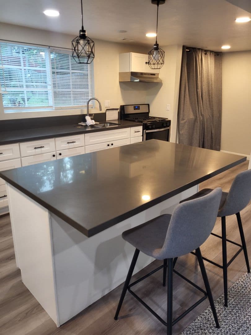 Running Springs House: 2472 Deep Creek Drive