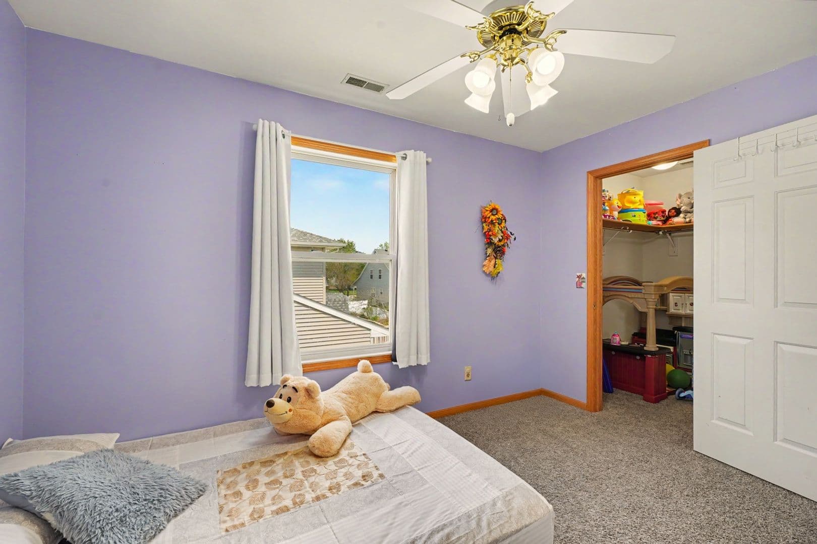 Champaign Townhome: 708 Erin Dr