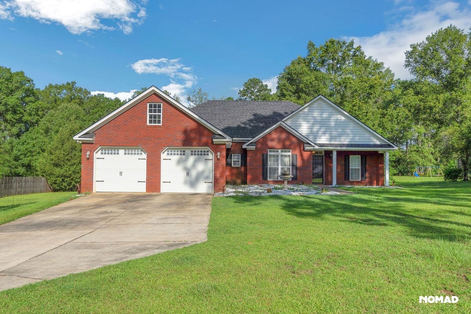 Albany House: 2729 Quail Run Dr