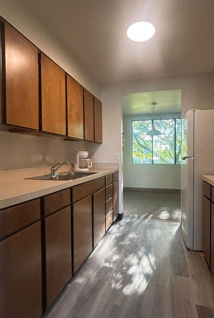 Renovo Townhome: 140 14th St