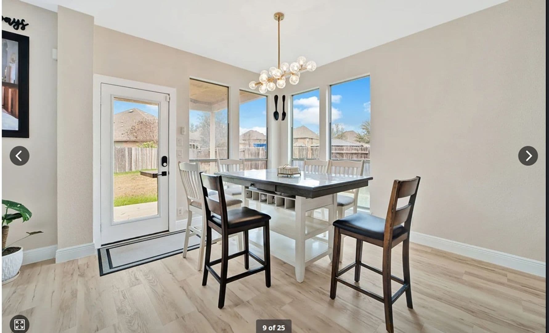 Seguin House: 3032 Prairie Blf