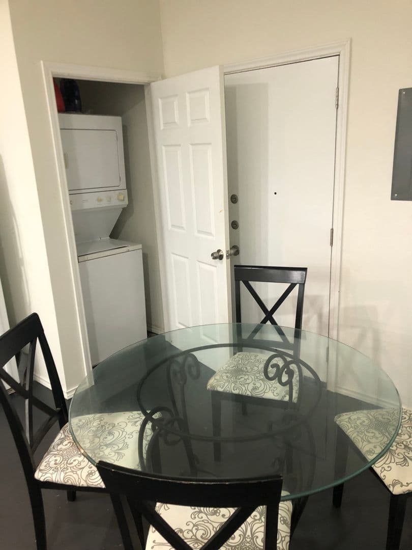 Lindale Townhome: 22404 Matins Ln