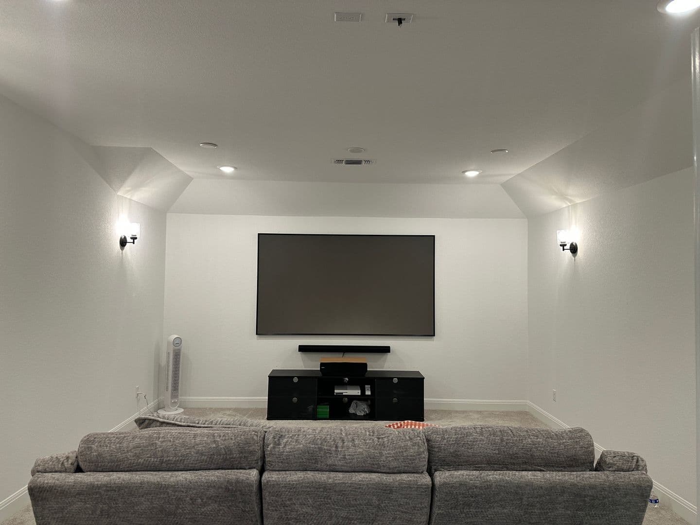Liberty Hill House: 240 Canyoncrest Way