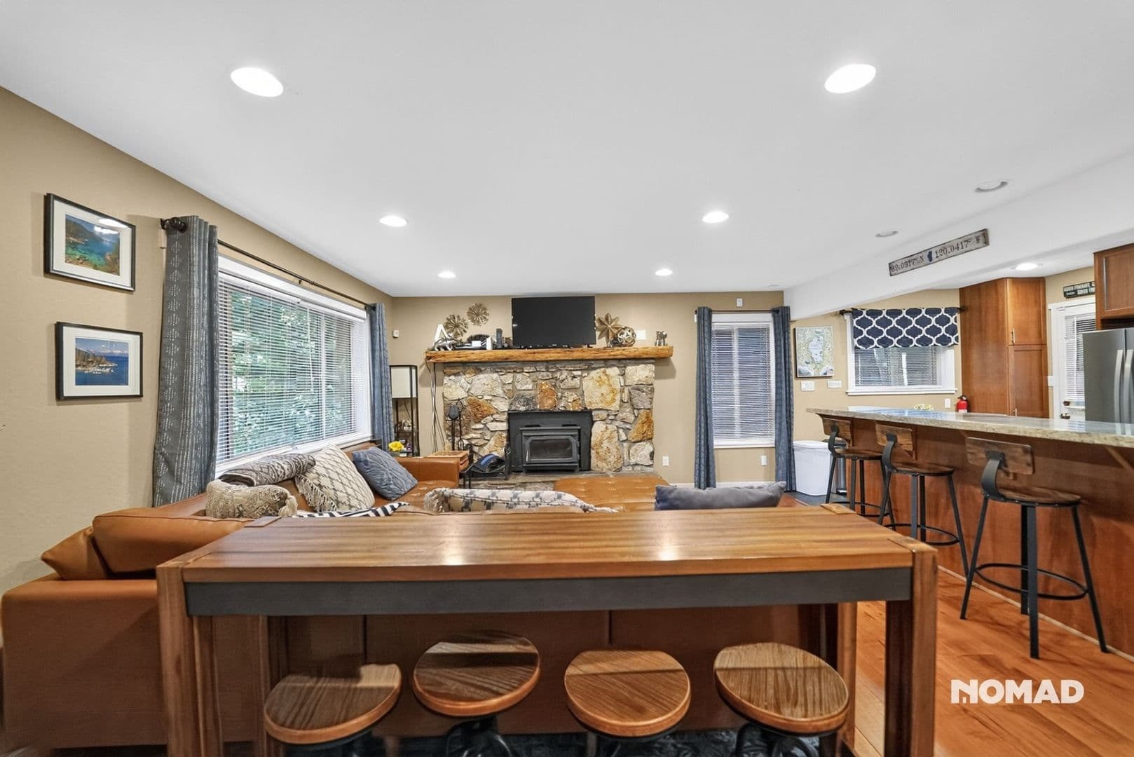 Tahoma House: 7064 6th Ave