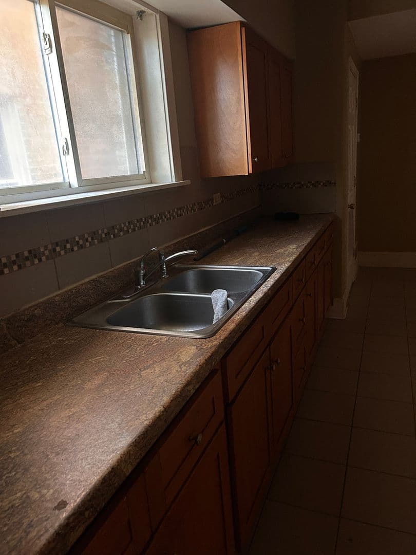 Chicago Townhome: 8235 S Marshfield Ave