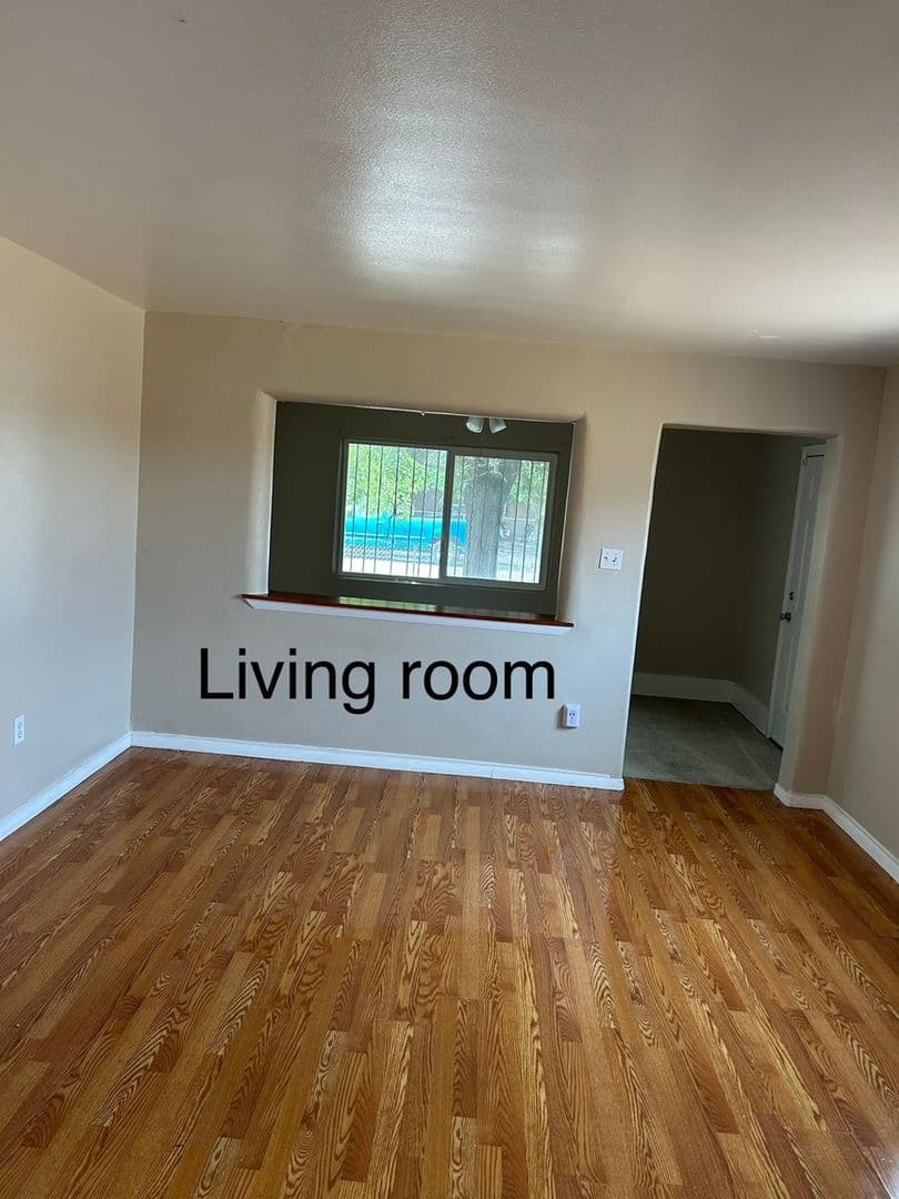Albuquerque House: 2534 Cagua Dr NE