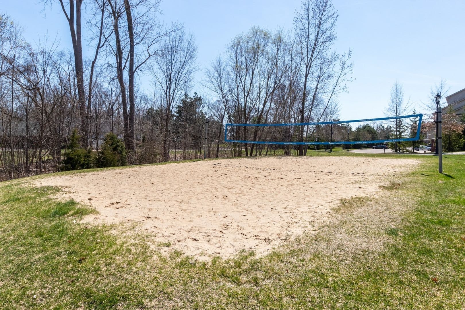 Walled Lake Condo: 422 Old Pine Way
