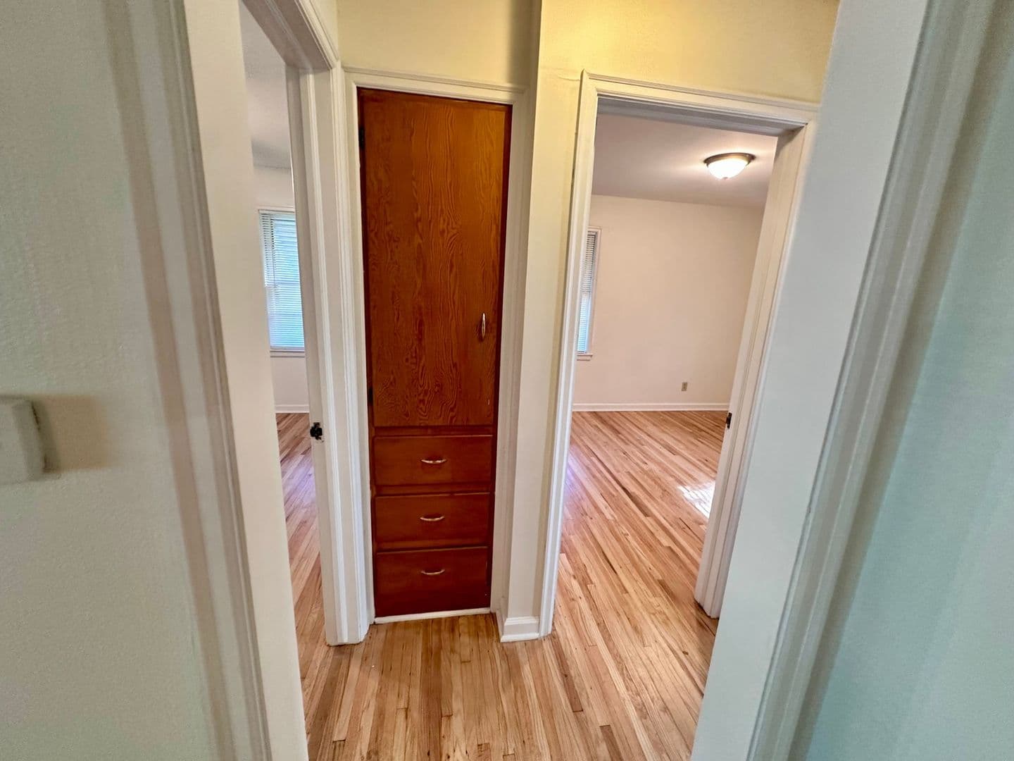 Wichita House: 829 S Watson Ln