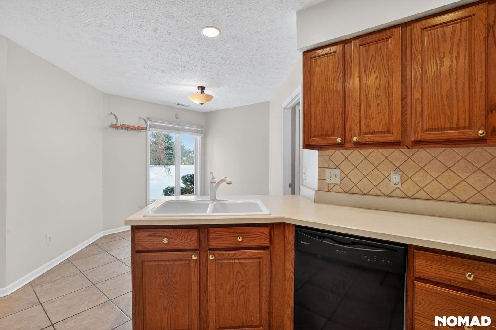 Indianapolis Condo: 8218 Nekton Ln