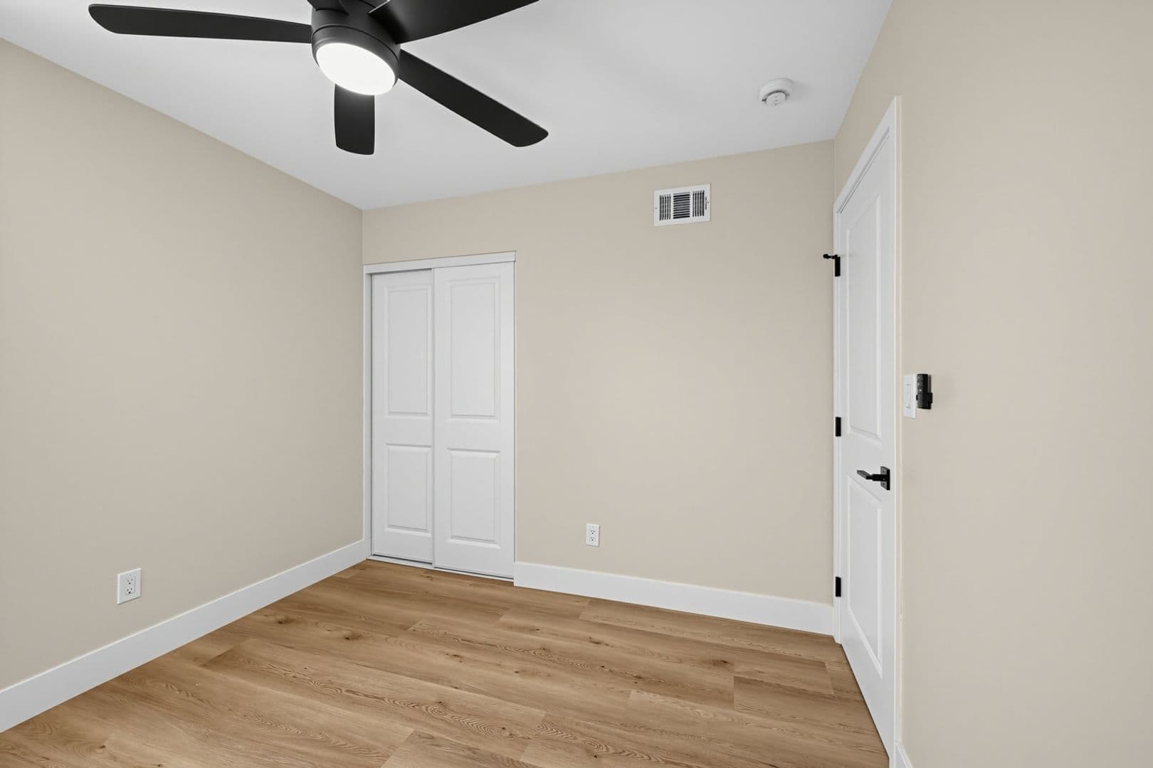 San Diego House: 10945 Janice Ct