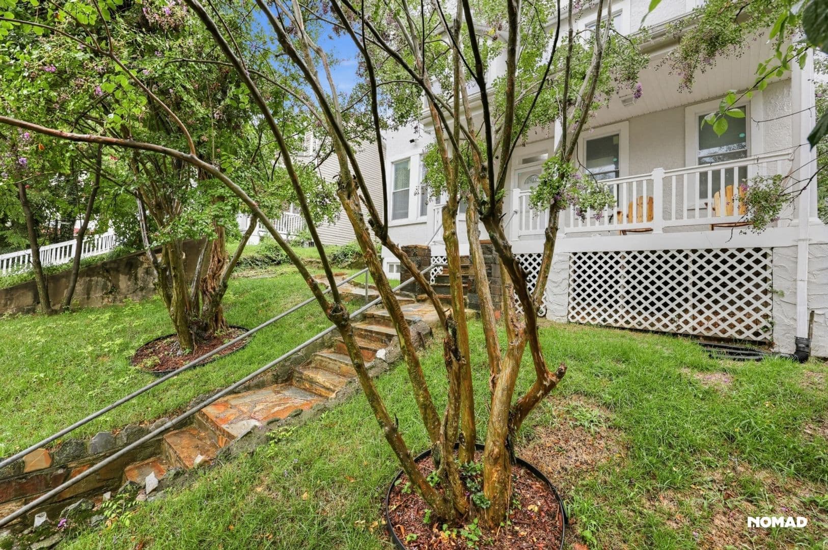 Washington House: 1627 W St SE