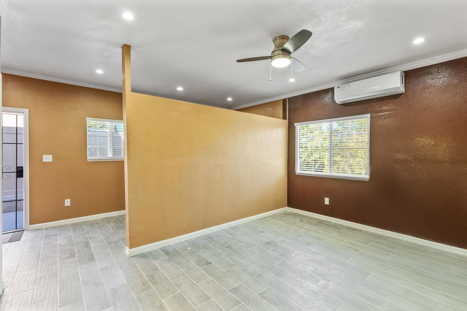 Riverside Condo: 18458 Hidden Ranch Road
