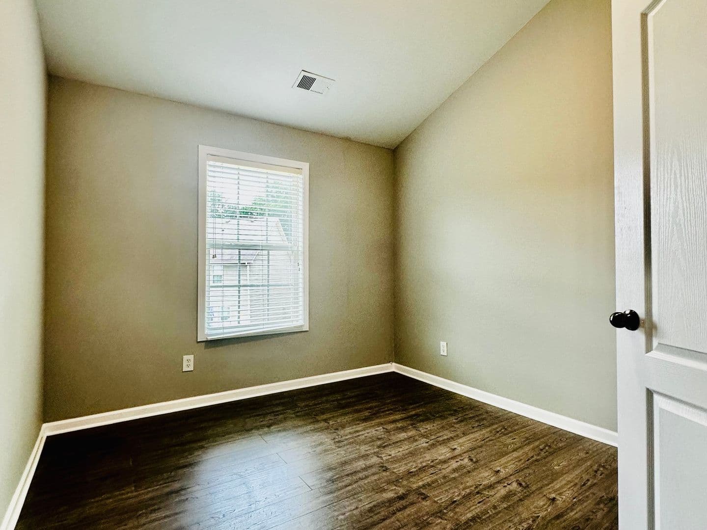 Braselton Townhome: 6496 Whitebeam Trl
