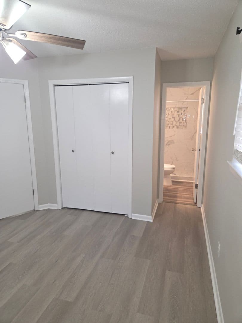 Crestview House: 503 Tall Pines St