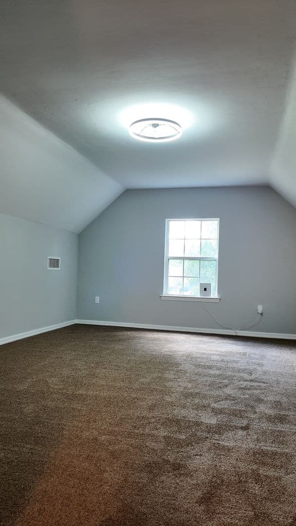 Gainesville House: 11444 NW 18th Ln
