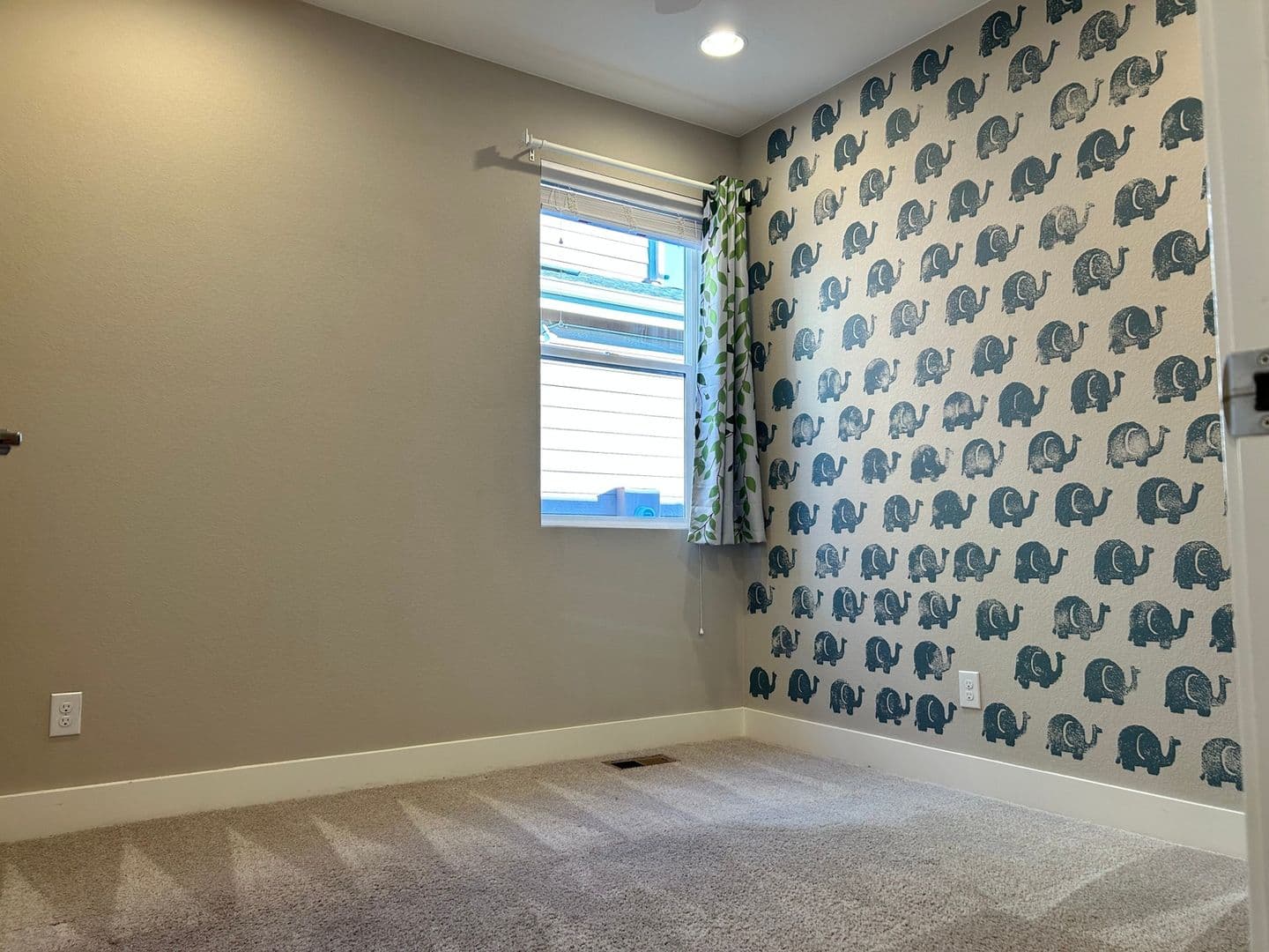 Denver House: 4738 Jasper St