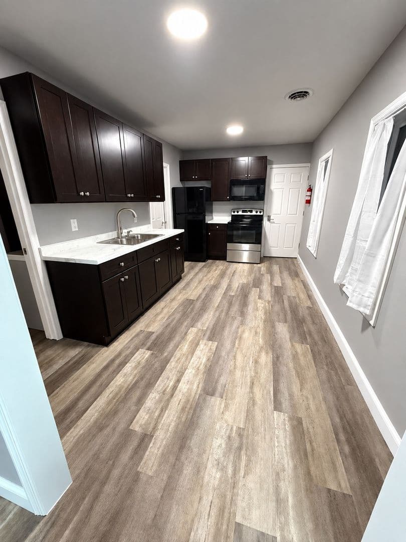Gloversville Townhome: 102 W 8th Ave
