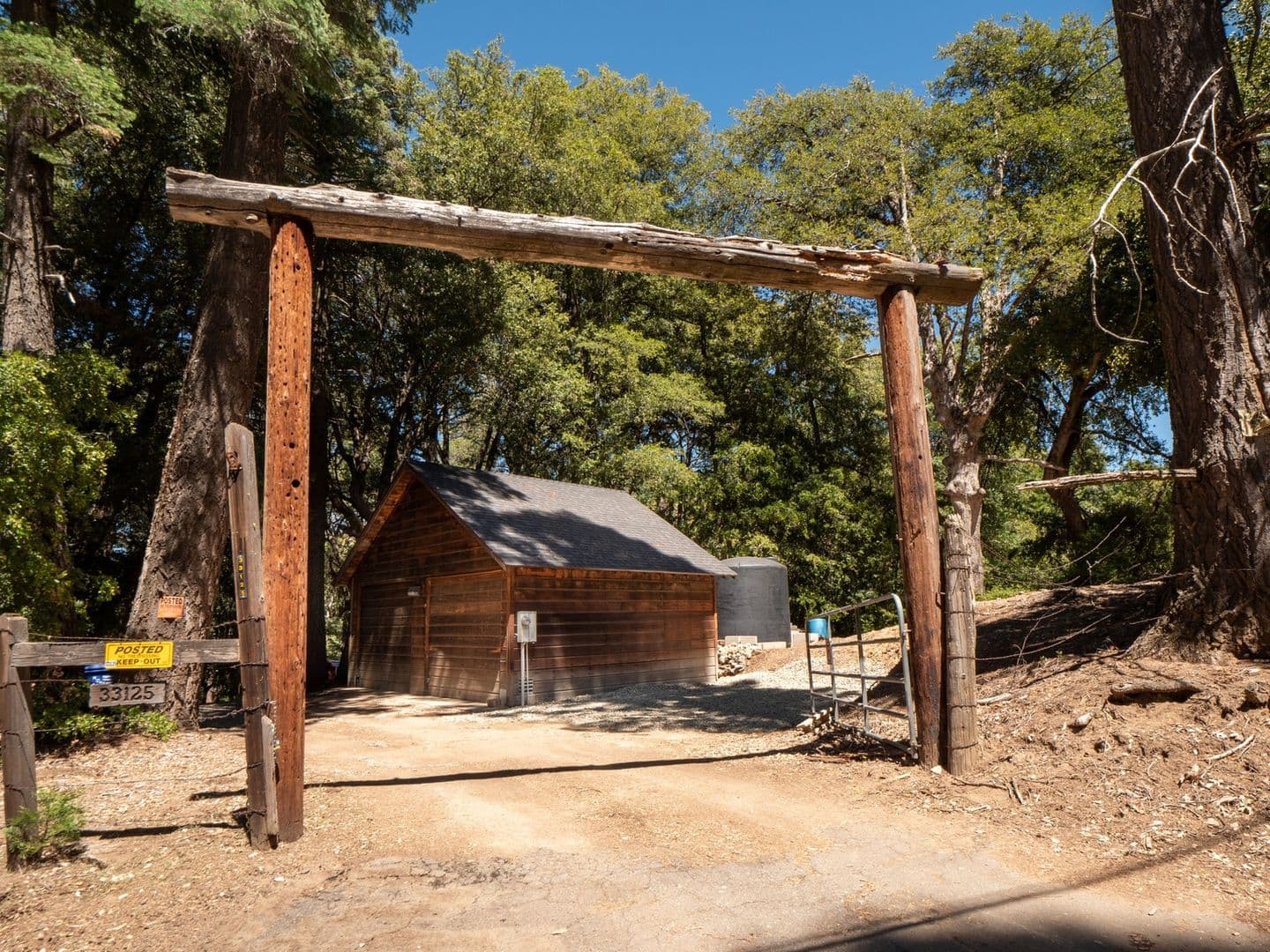 Palomar Mountain House: 33125 Canfield Rd
