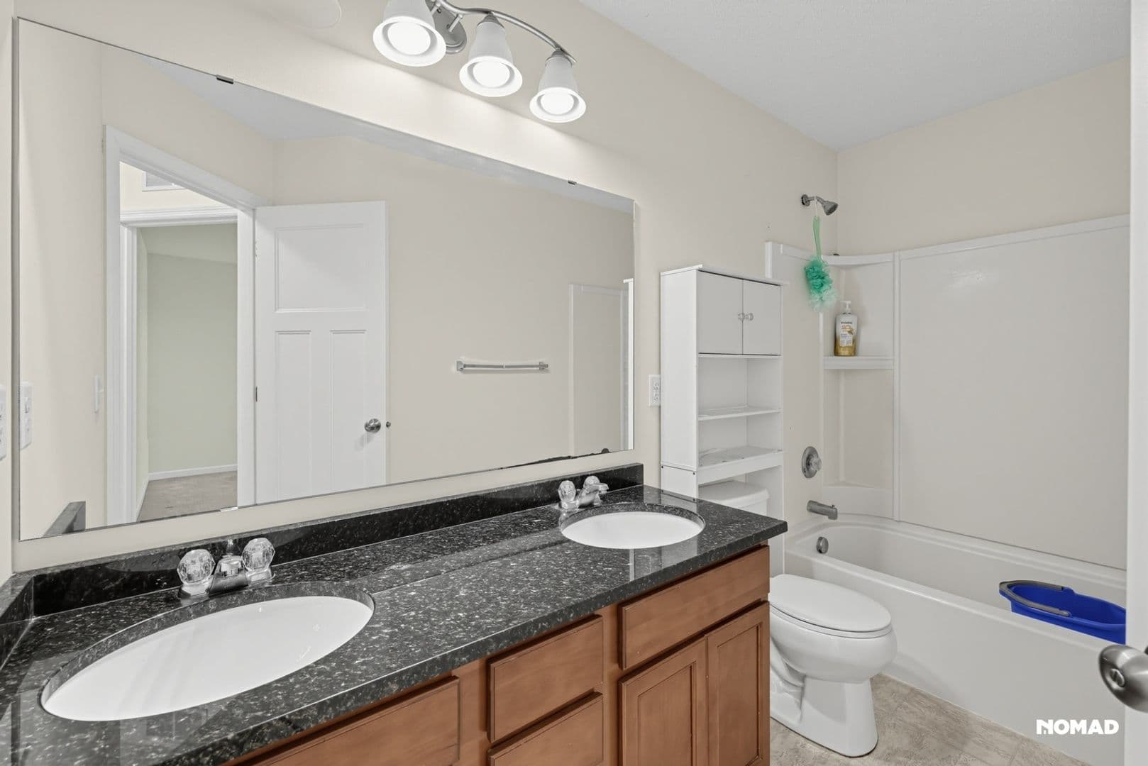 Plymouth House: 18805 46th Ave N