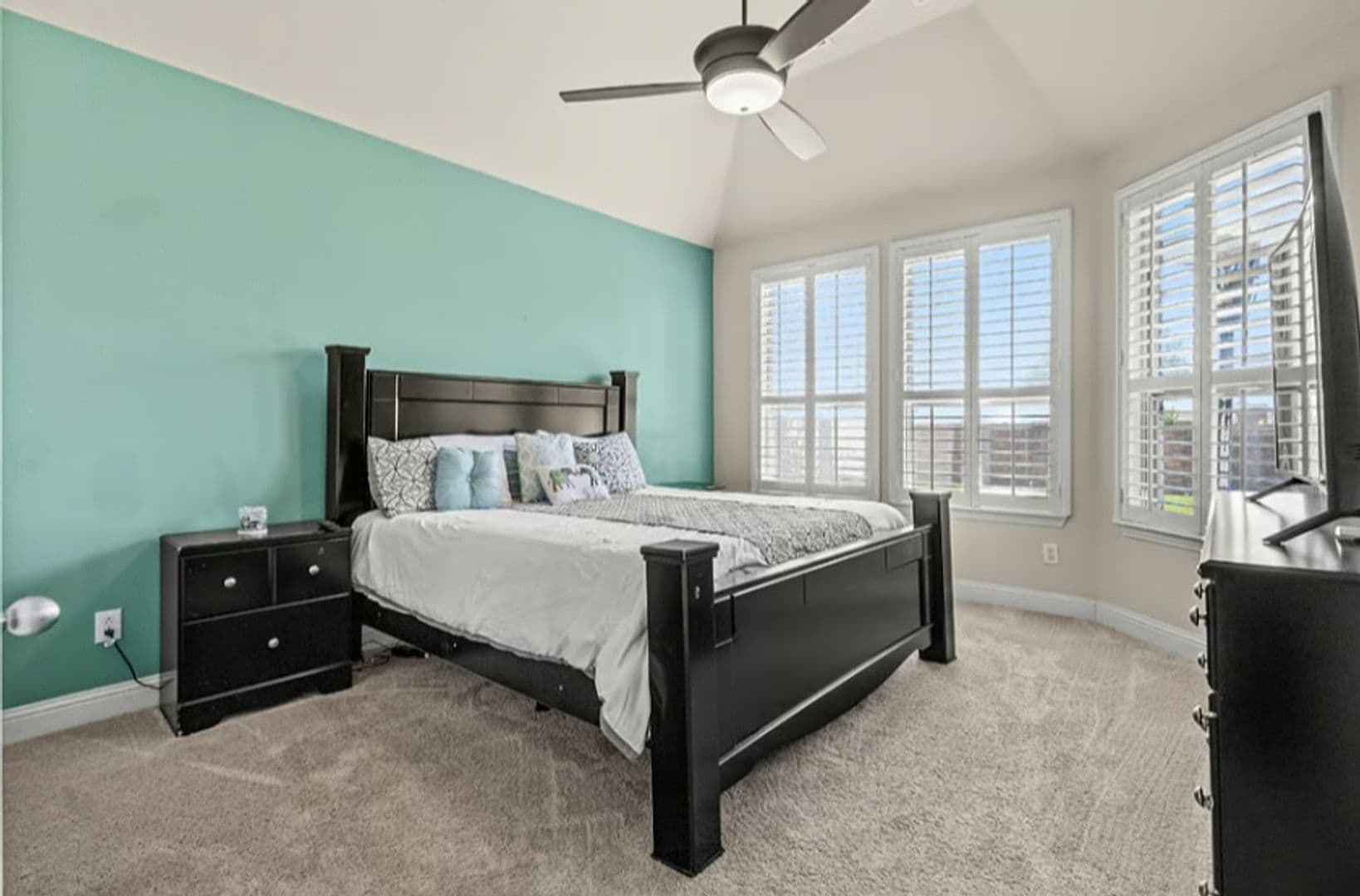 Forney House: 1036 Edgefield Ln