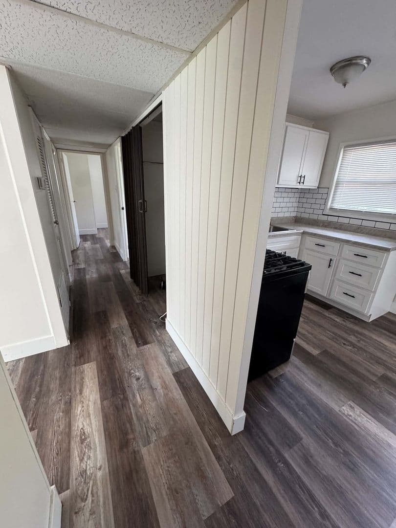 Belleville House: 4113 Betty Dr