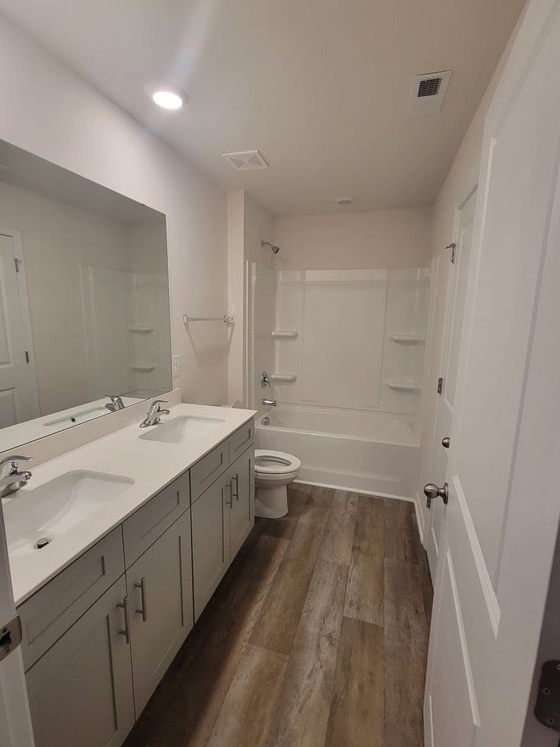 Greensboro Townhome: 1325 Broholmer Ln