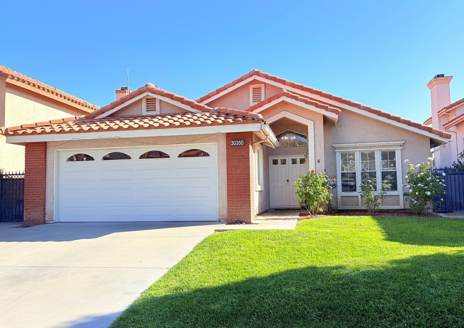 Santa Clarita House: 20350 Calhaven Dr