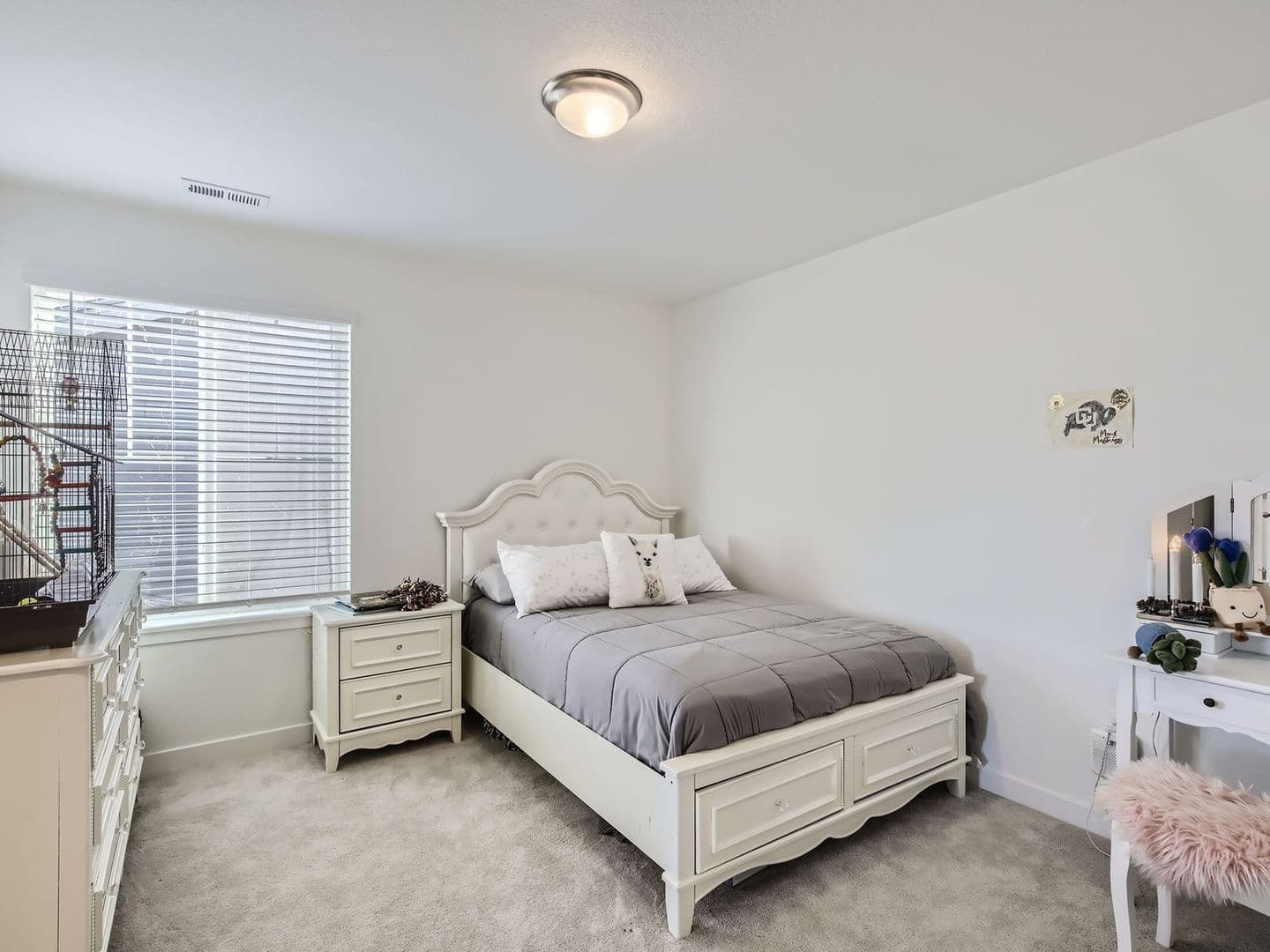 Longmont House: 12885 Bay St