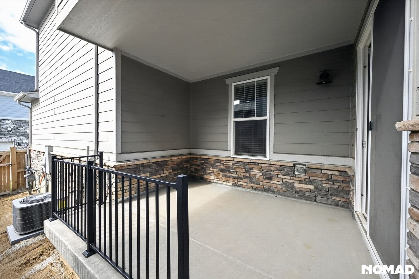 Aurora Townhome: 745 N Tempe St