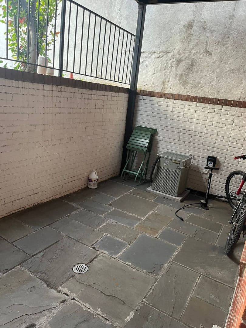 Washington Condo: 2132 11th St NW