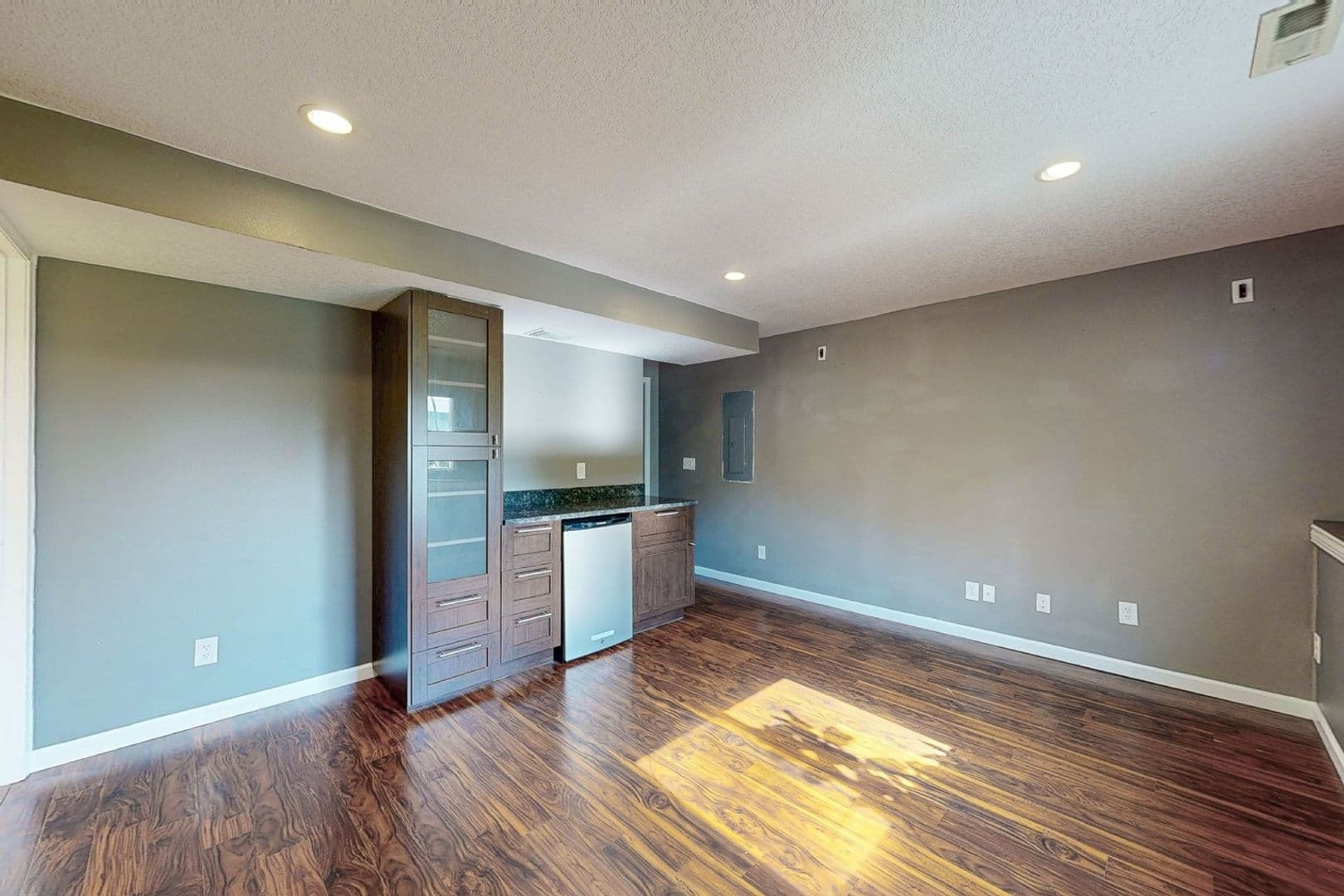 Ankeny House: 5113 Ne Ledgestone Ct