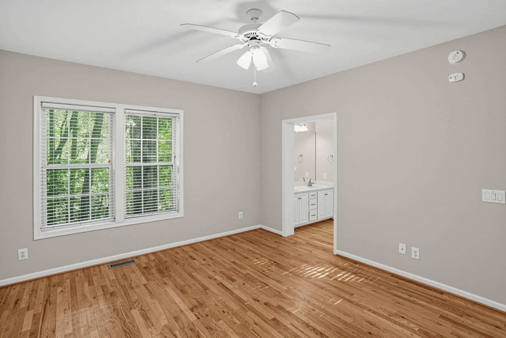 Fleetwood House: 110 Birch Leaf Ln