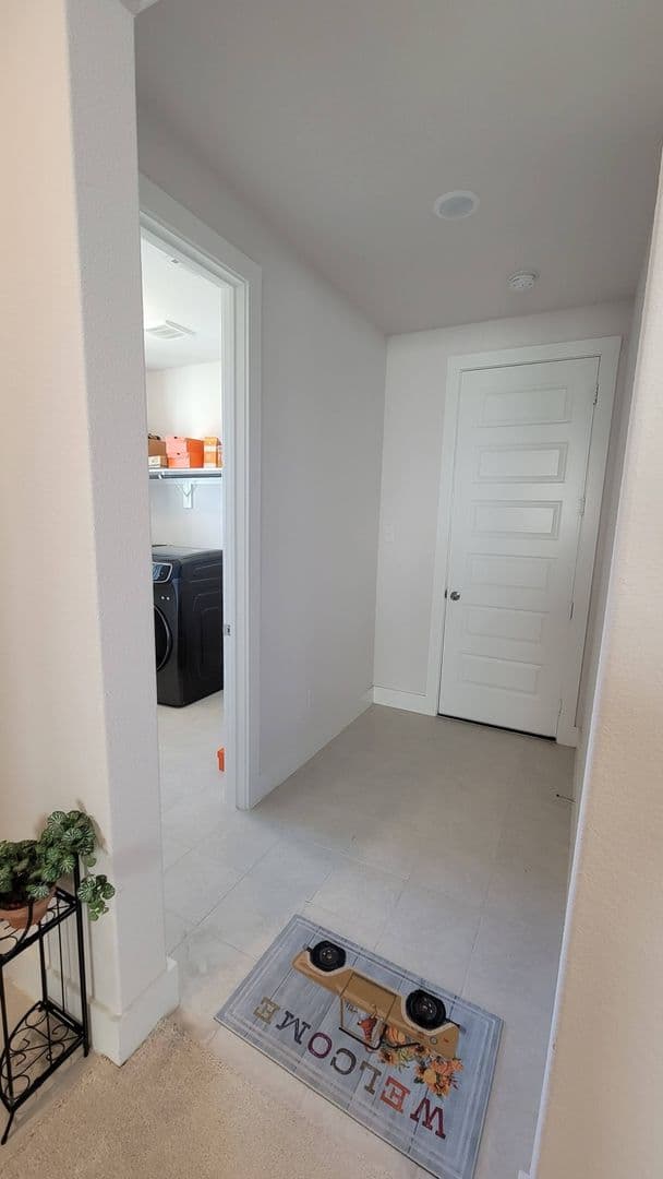 Fort Worth House: 5708 Embargo Rd