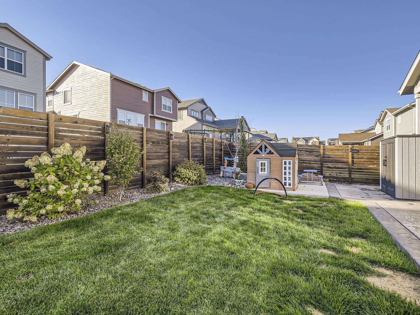 Longmont House: 12885 Bay St