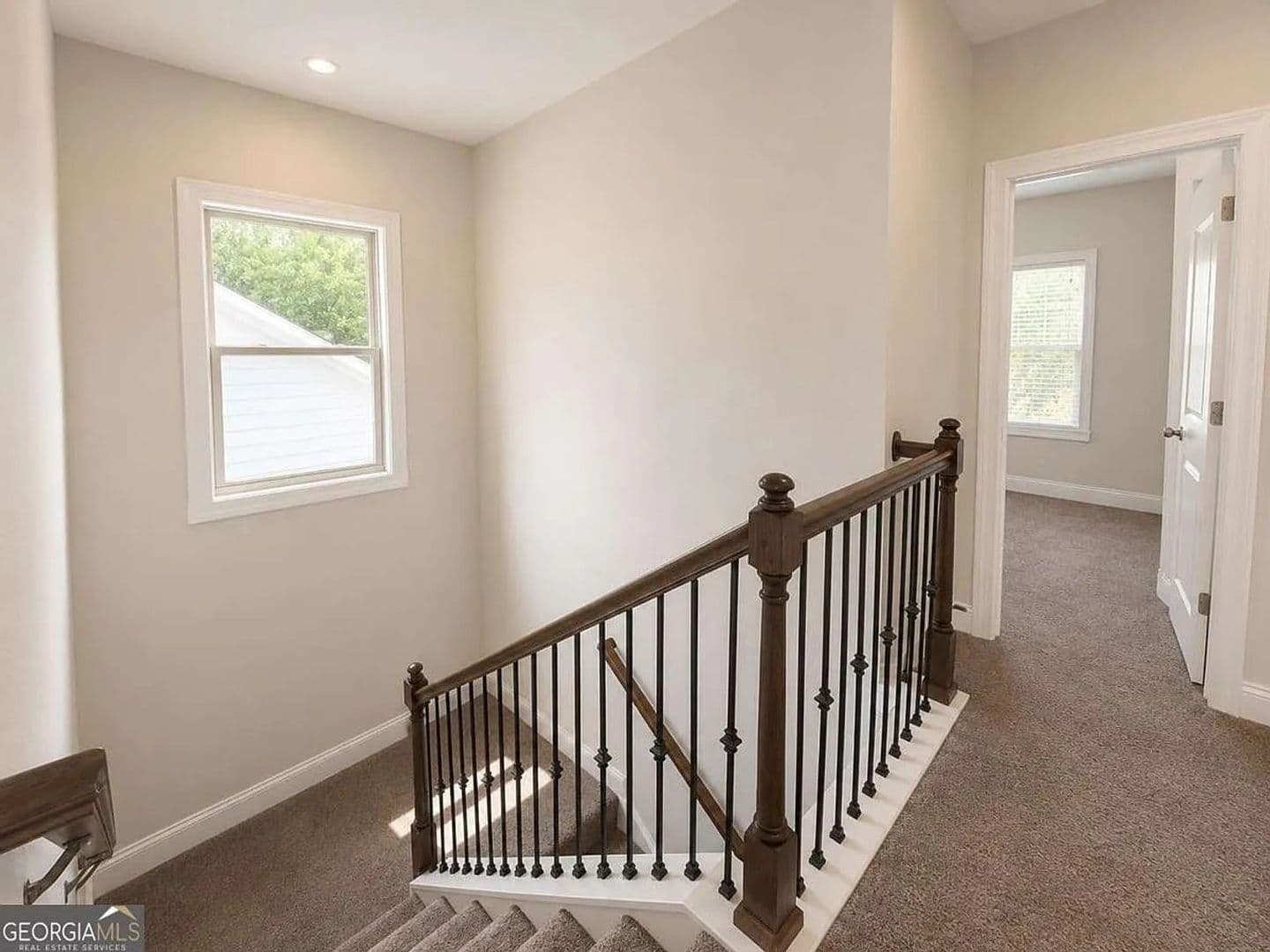 Mableton House: 1099 Hibiscus Way SW