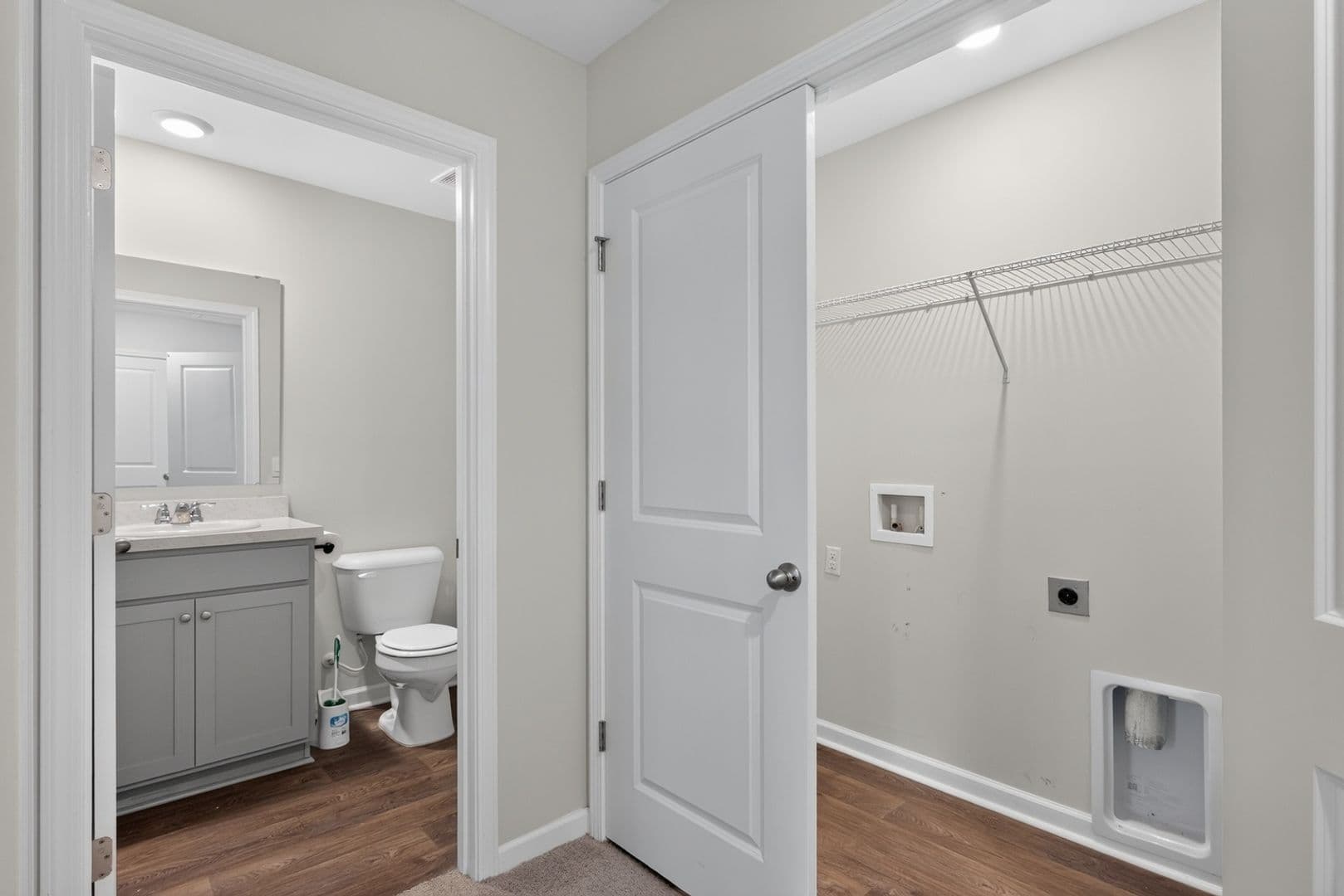 Bloomingdale House: 183 Coneflower Rd