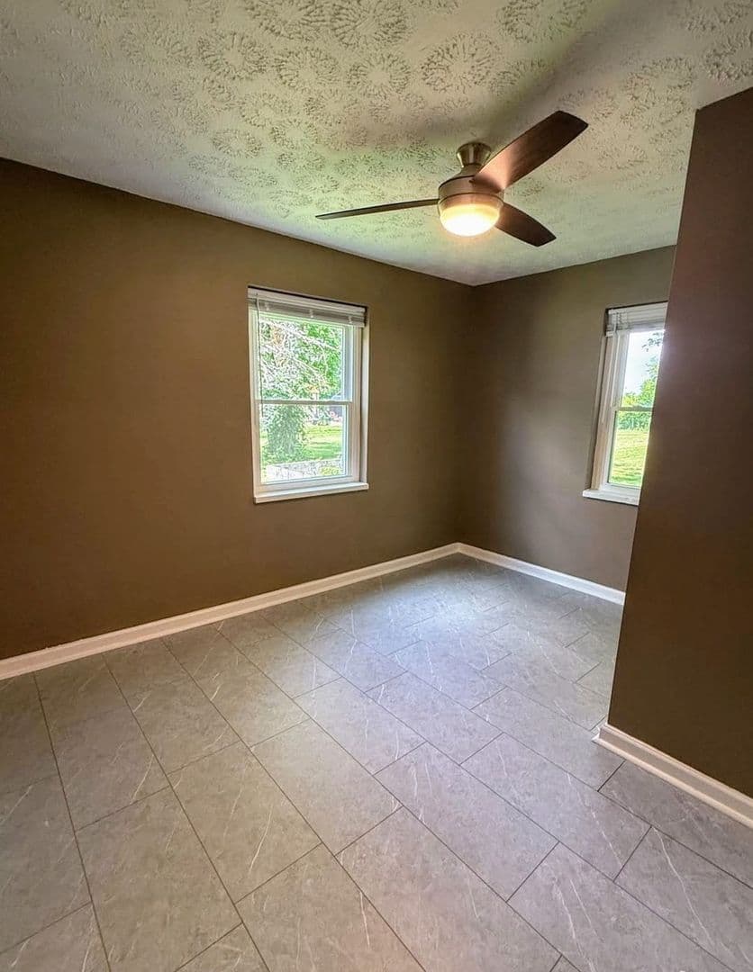 New Lebanon House: 8079 W 3rd St