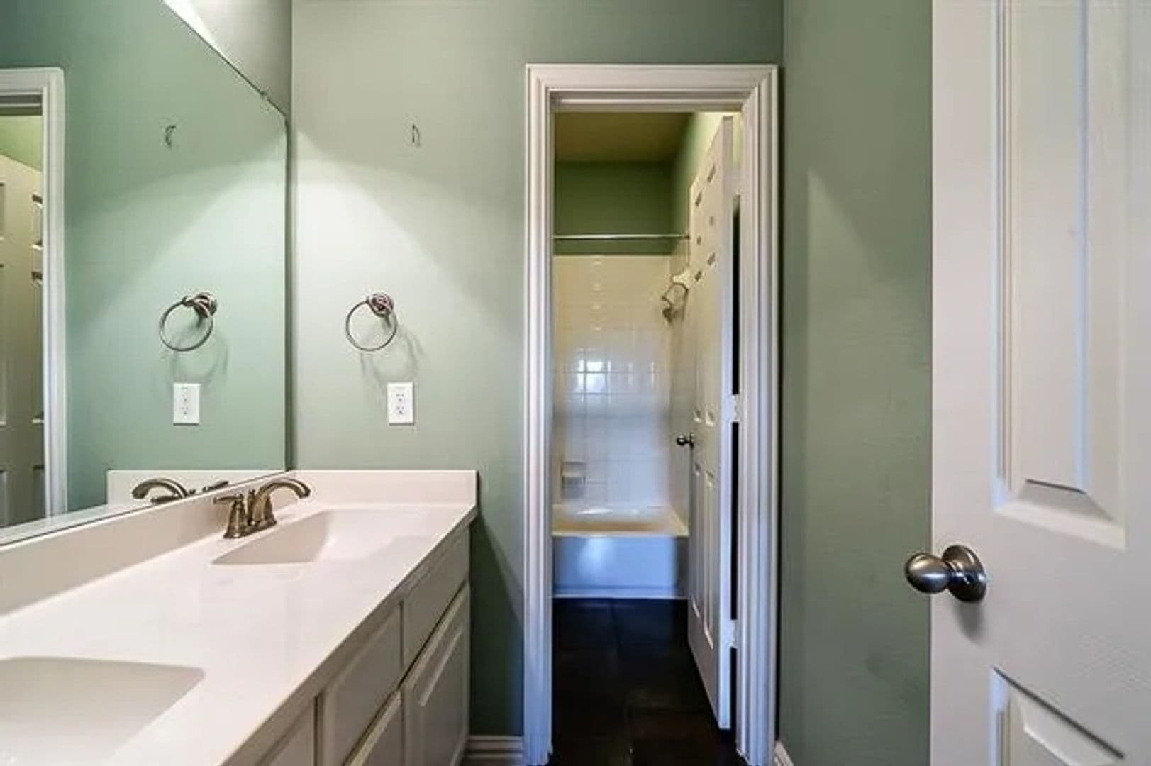 Forney House: 1036 Edgefield Ln