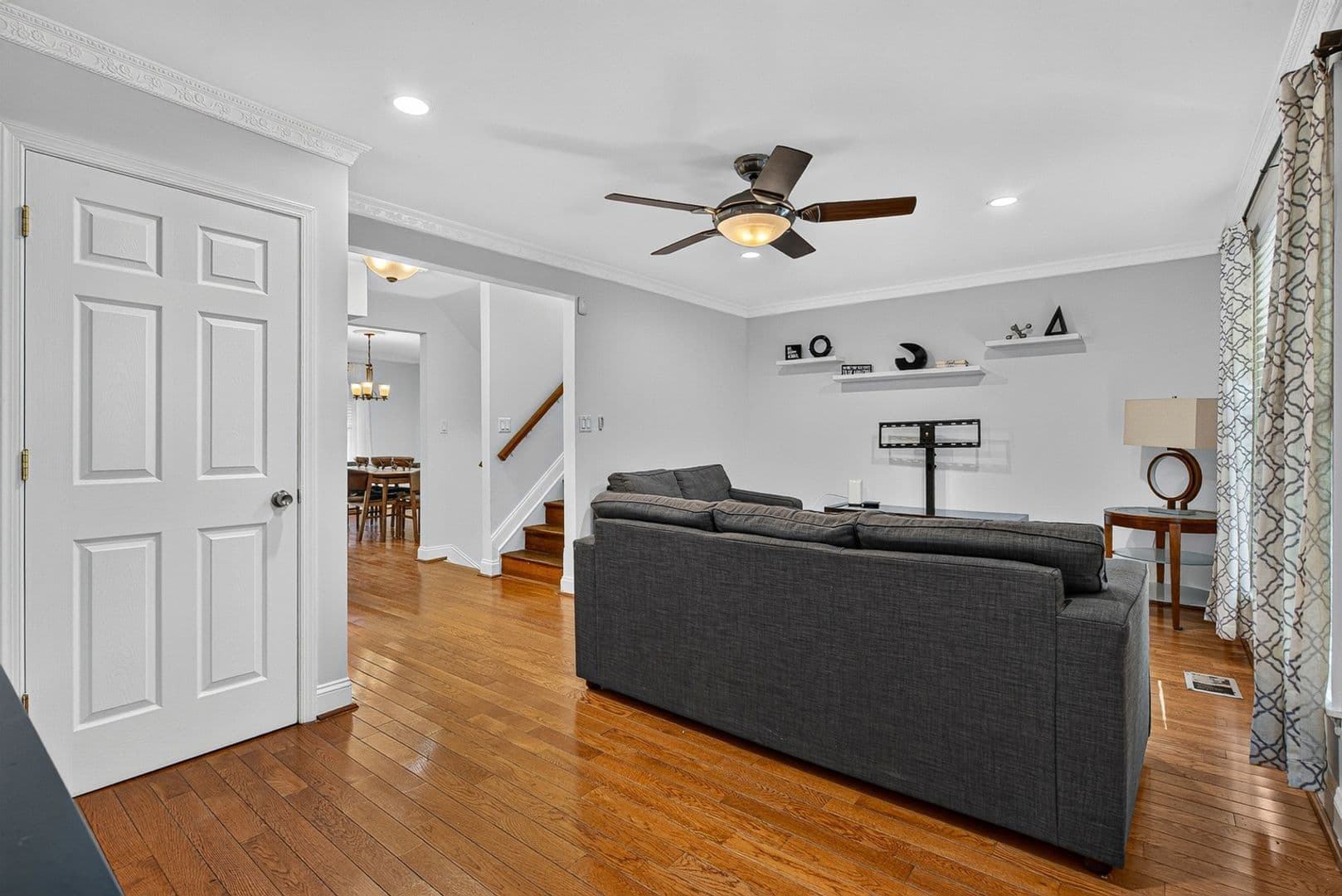 Baltimore Townhome: 805 Arnold Ct
