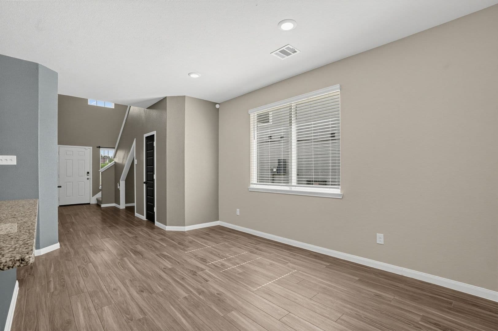 Splendora House: 22501 Cormorant Ct