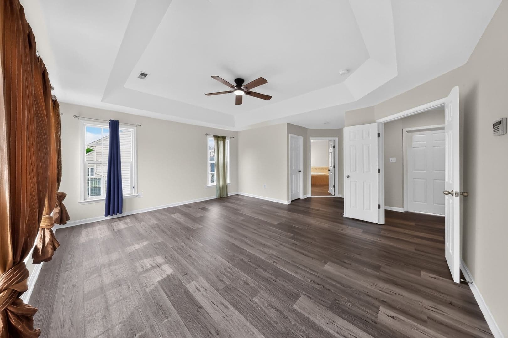 Middletown House: 110 Plymouth Pl
