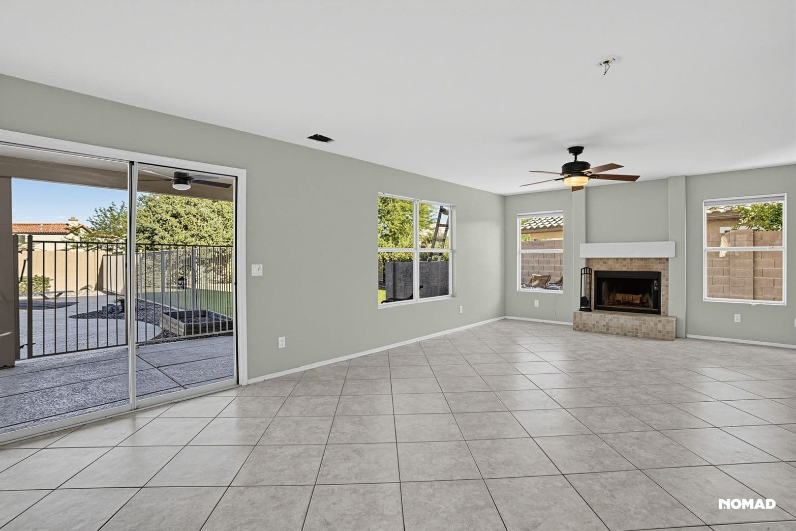 Gilbert House: 141 S Quartz St