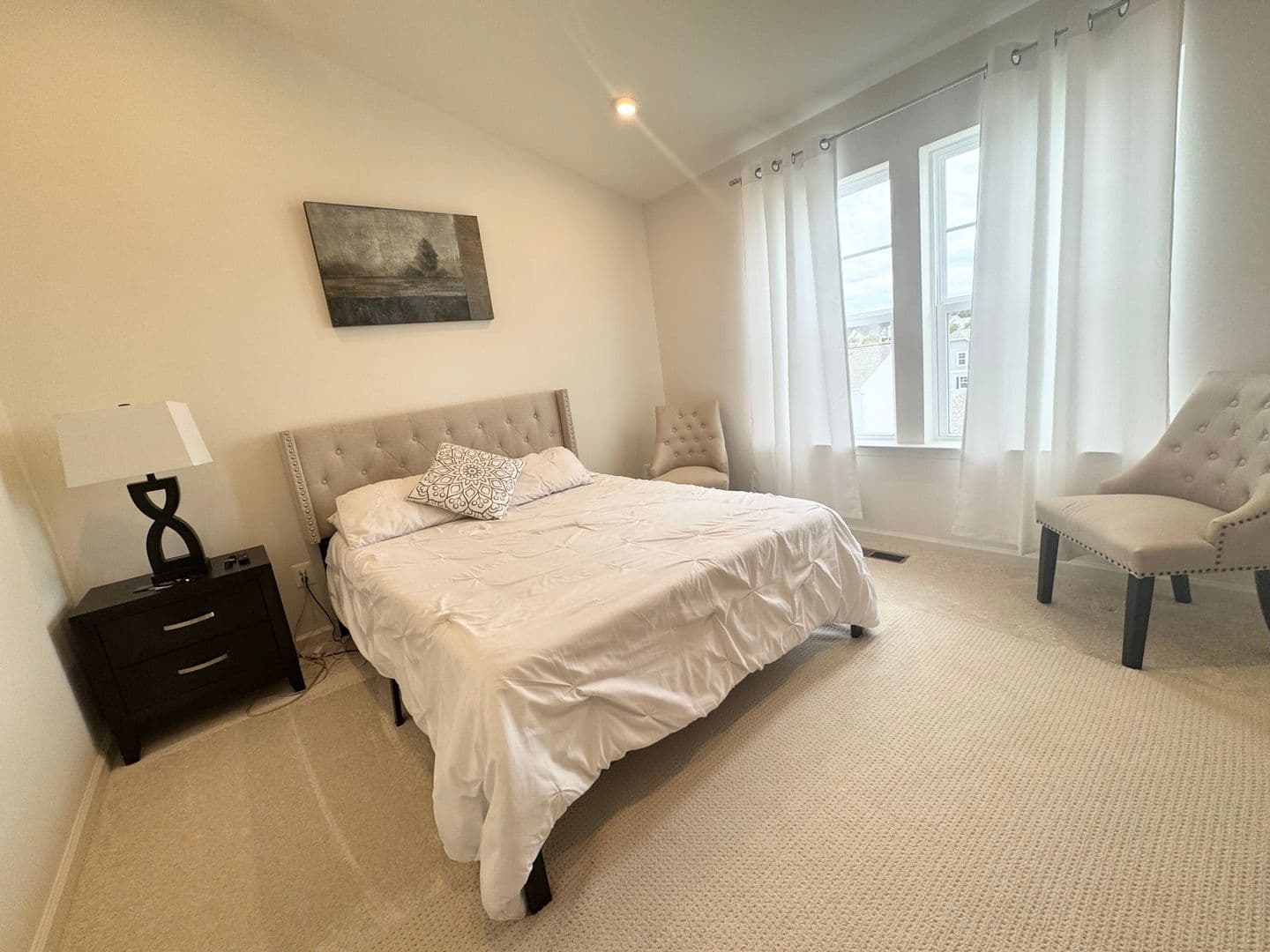 Falling Waters Townhome: 229 Clifton Mnr