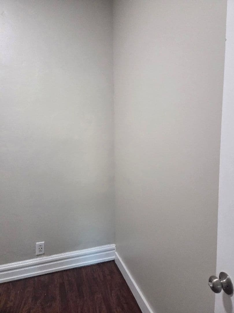 Saint Louis House: 5501 Putnam St