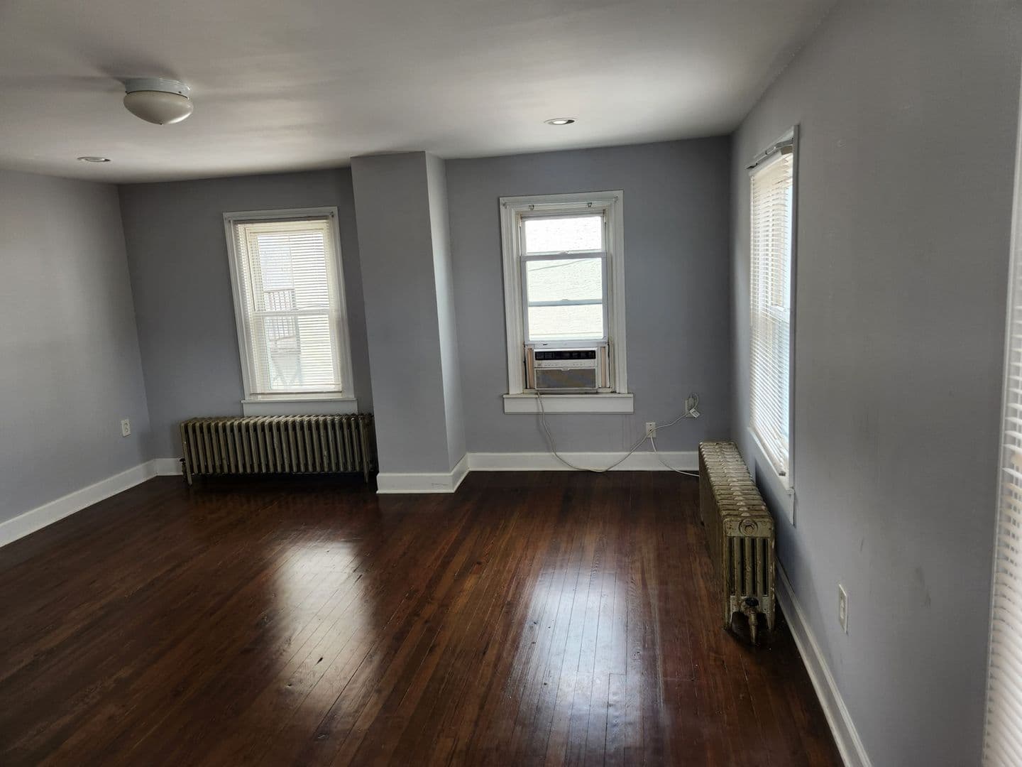 Clifton Heights Townhome: 32 S Penn St