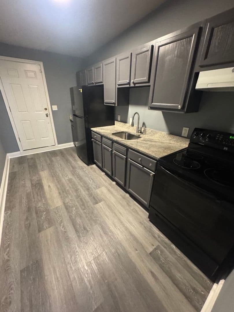 Baltimore House: 522 N Castle St